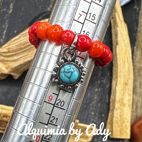 Alquimia Red and Blue Ring with Ornate Turquoise Centerpiece - Picture 2 of 5